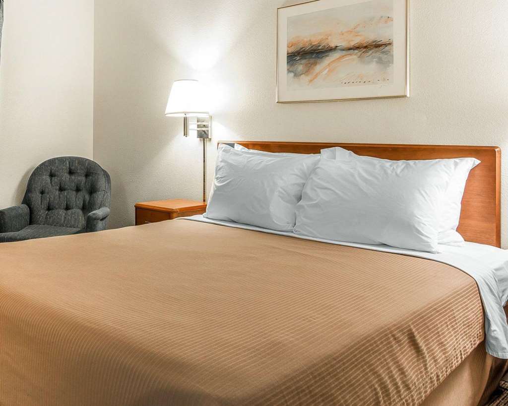 Quality Inn Stockton Pokój zdjęcie